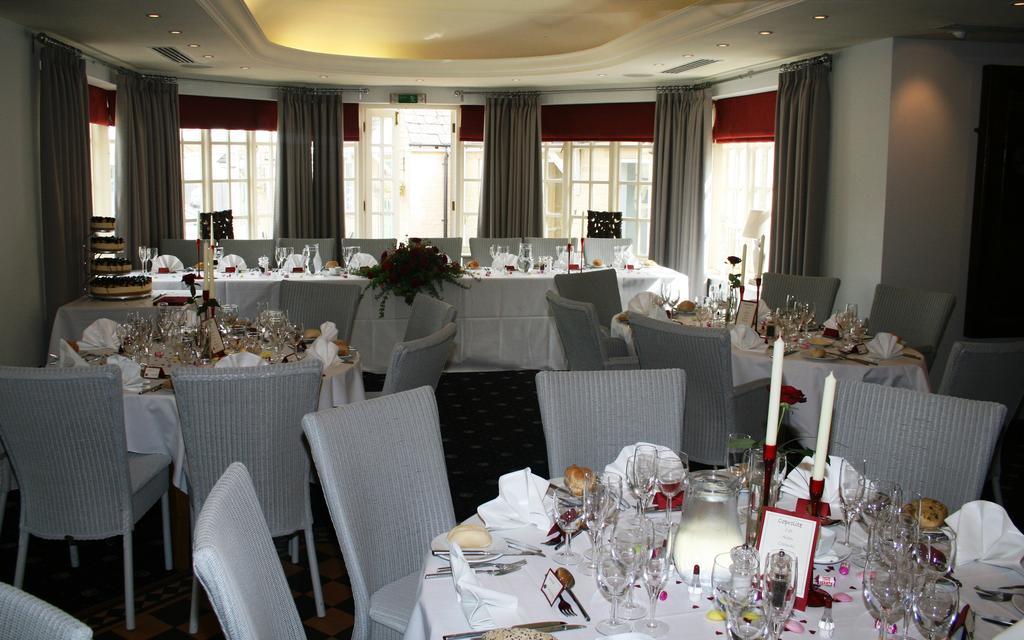 Queens Head Inn Nassington Extérieur photo